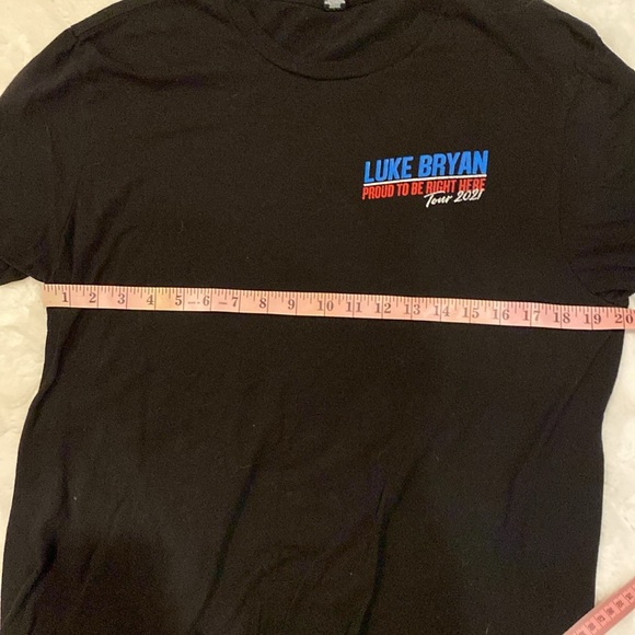 Luke Bryan proud to be right here to 2021 concert T-shirt - Picture 4 of 6